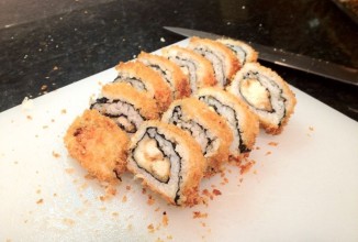 Суши с курицей и сыром