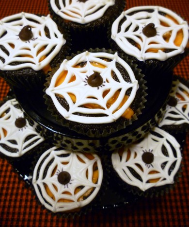 Шоколадные кексы с начинкой на Хэллоуин