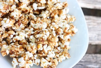 Попкорн с карамелью