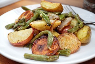 Запеченный картофель с фасолью