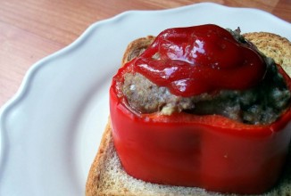 Фаршированный перец с хлебом