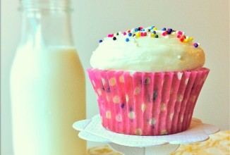 Кексы с ванильным кремом