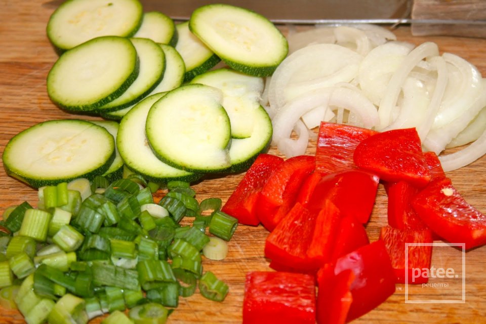 Жареная курица с овощами и спагетти - Шаг 6