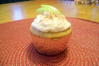 Кексы с яблочным кремом