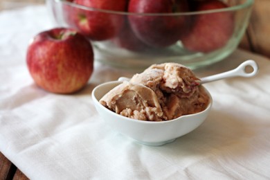 Рецепт Яблочный йогурт-мороженое