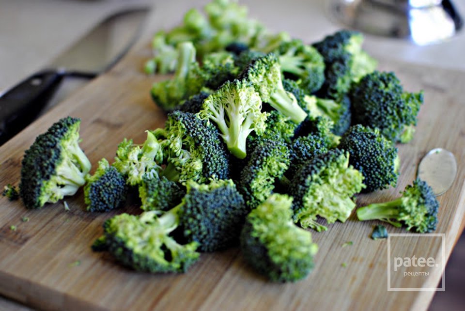 Суп с брокколи и сыром - Шаг 1