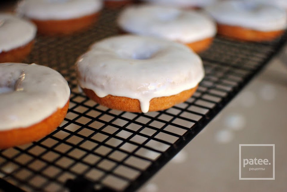 Банановые пончики с глазурью - Шаг 16