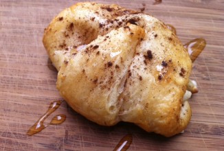 Рогалики с медом и орехами