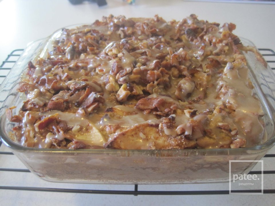 Яблочный пирог с орехами и беконом - Шаг 16