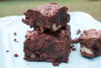 Брауни с орехами