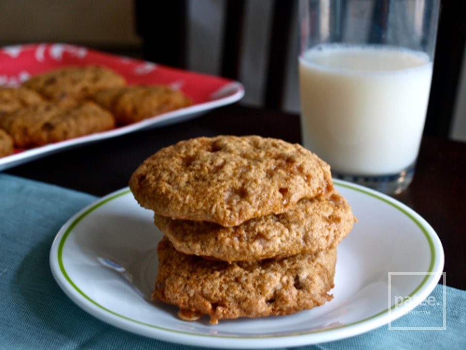 Печенье с орехами и карамелью - Шаг 8