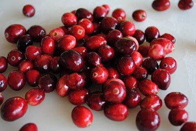 Тыквенные кексы с клюквой - приготовление