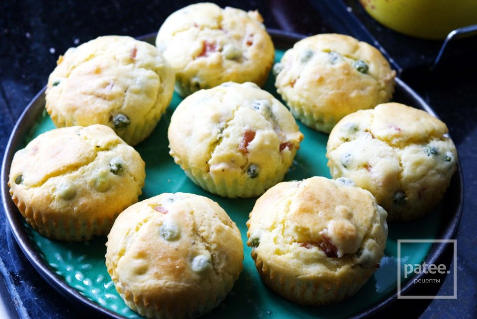 Маффины с горошком и ветчиной - Шаг 13