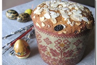 Миндальный кулич