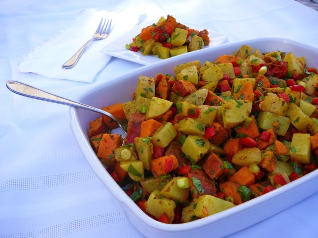 Индийский картофельный салат