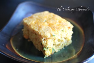 Кукурузный хлеб с чеддером и халапеньо