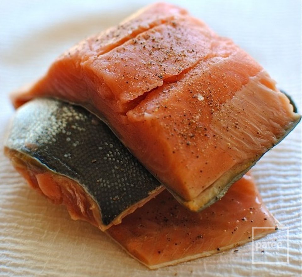 Жареный лосось с песто из красного перца - Шаг 5