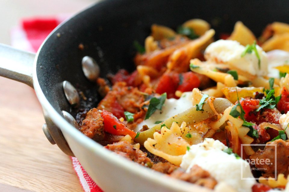 Паста с колбасой из индейки - Шаг 17