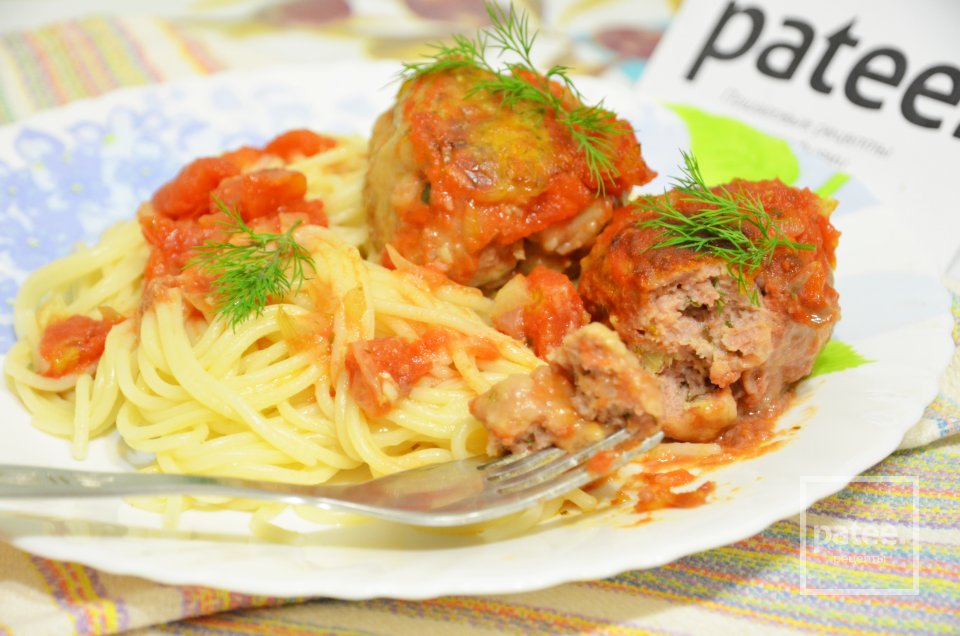 Домашние тефтели в пикантном томатном соусе - Шаг 18