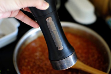 Хот-дог с фаршем и сыром - приготовление