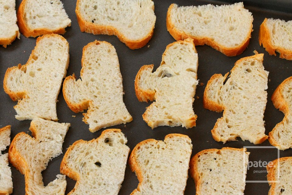 Чесночные сухари с зеленью - Шаг 3