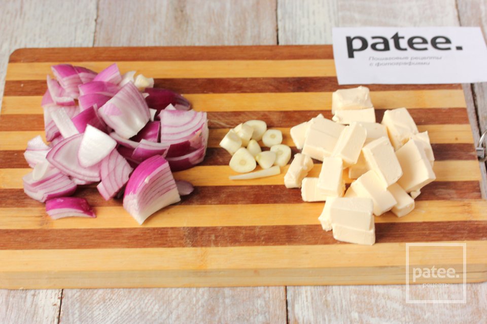 Котлеты из индейки с плавленым сыром - Шаг 3