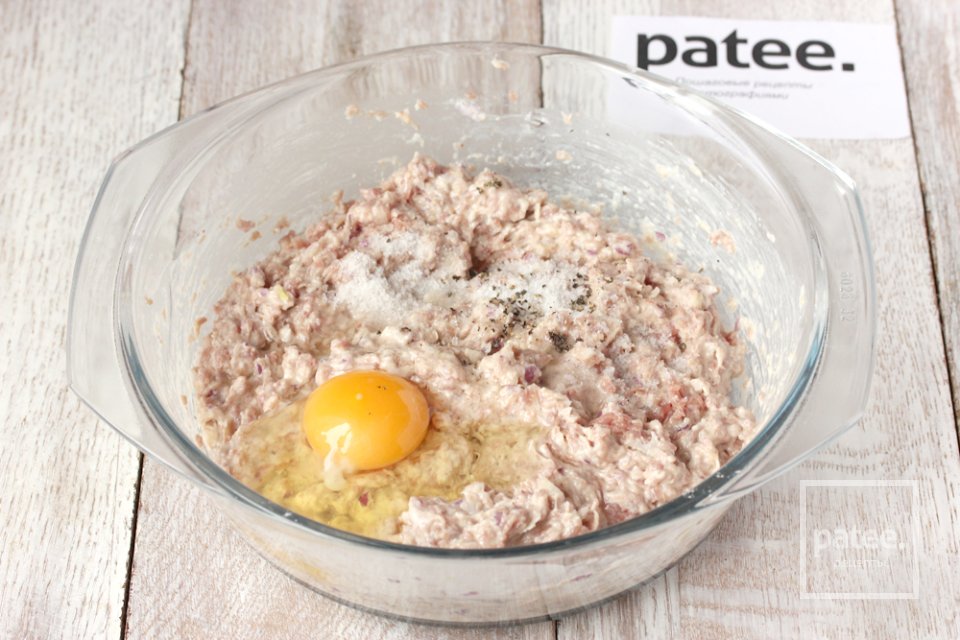 Котлеты из индейки с плавленым сыром - Шаг 6