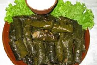 Долма с виноградными листиками