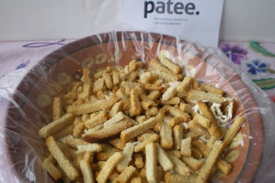 Салат с копченой индейкой - приготовление