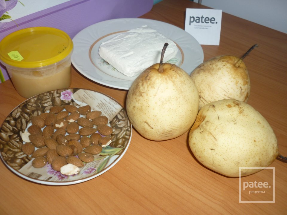 Груши с творожной начинкой и миндалем - Шаг 1