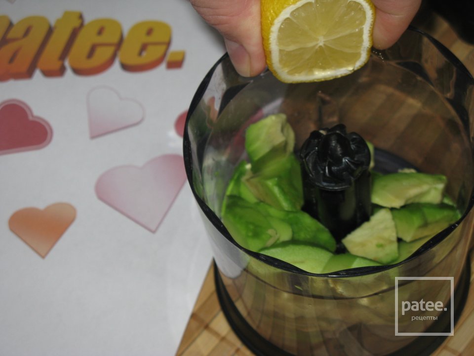 СЕРДЕЧНАЯ ИСТОРИЯ: Мильфей из свеклы и авокадо с заправкой из петрушки - Шаг 3