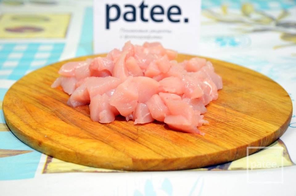 Жюльен с курицей и грибами - Шаг 1