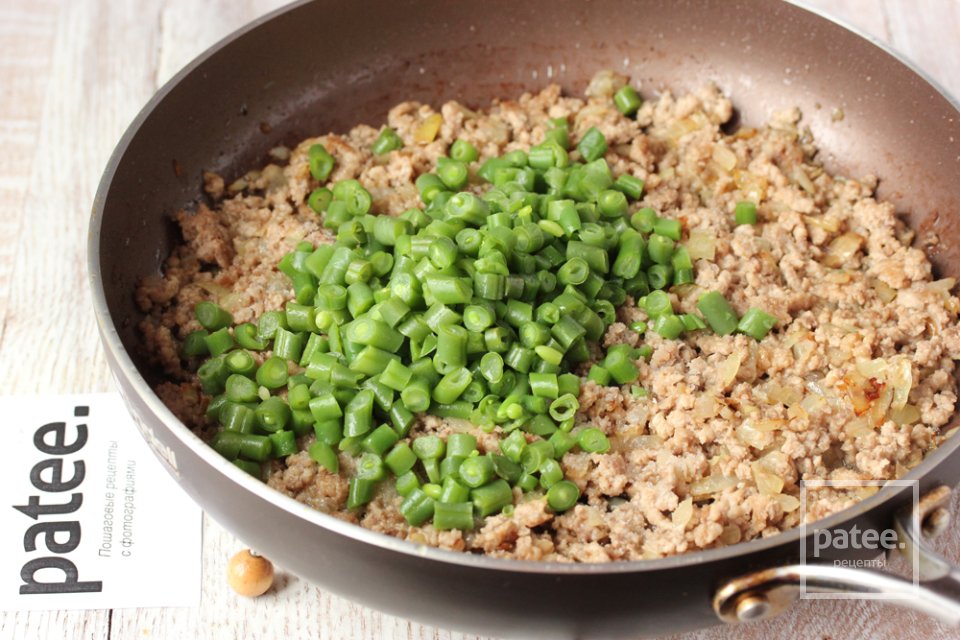 Паста ризони с куриным фаршем и стручковой фасолью - Шаг 6