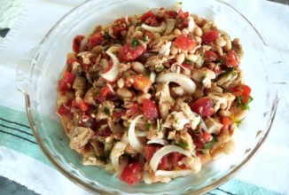 Салат из тунца с фасолью