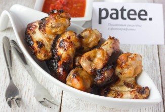 Куриные крылышки в медово-соевом соусе