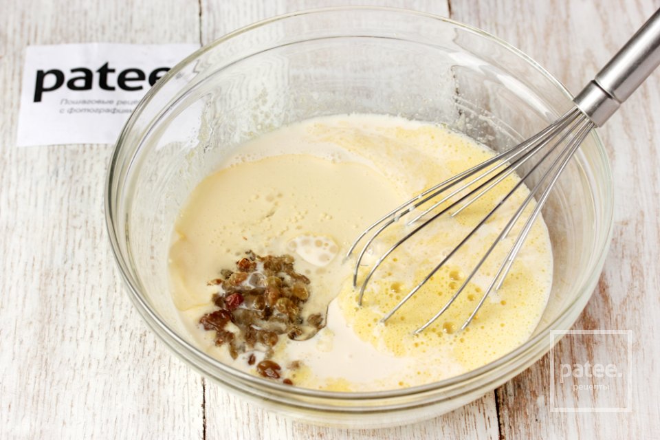 Оладьи на ряженке с изюмом - Шаг 5