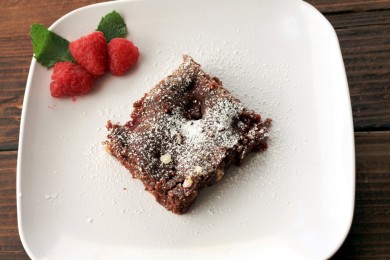 Рецепт Брауни с малиной и белым шоколадом