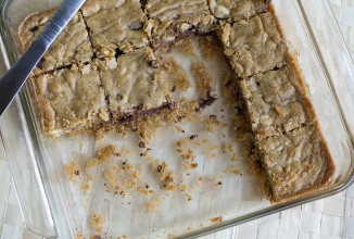 Блонди с шоколадом и кешью