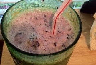 Черничное смузи