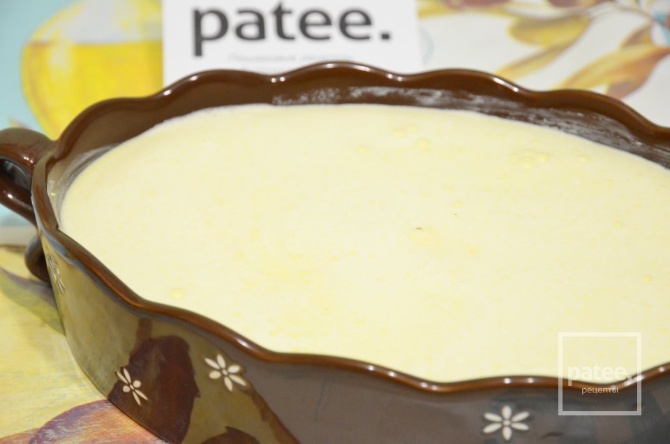 Творожная запеканка с черносливом и ванильным пудингом - Шаг 9