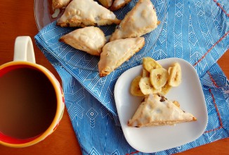 Булочки с шоколадом и бананами