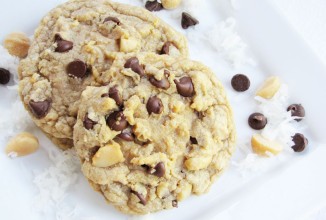 Печенье с макадамией и шоколадом