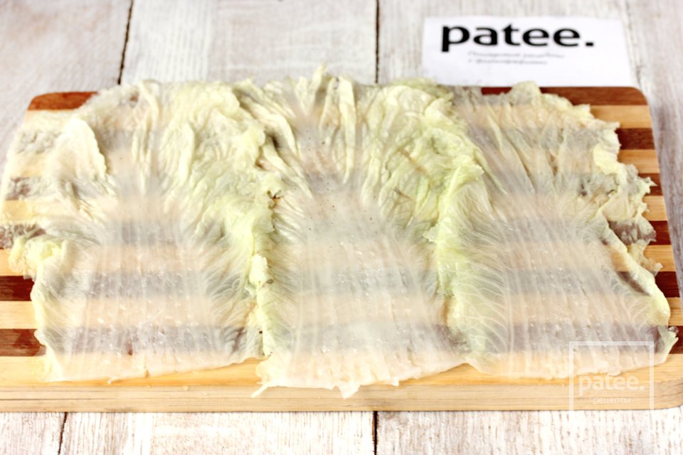 Голубцы по-домашнему из пекинской капусты - Шаг 9