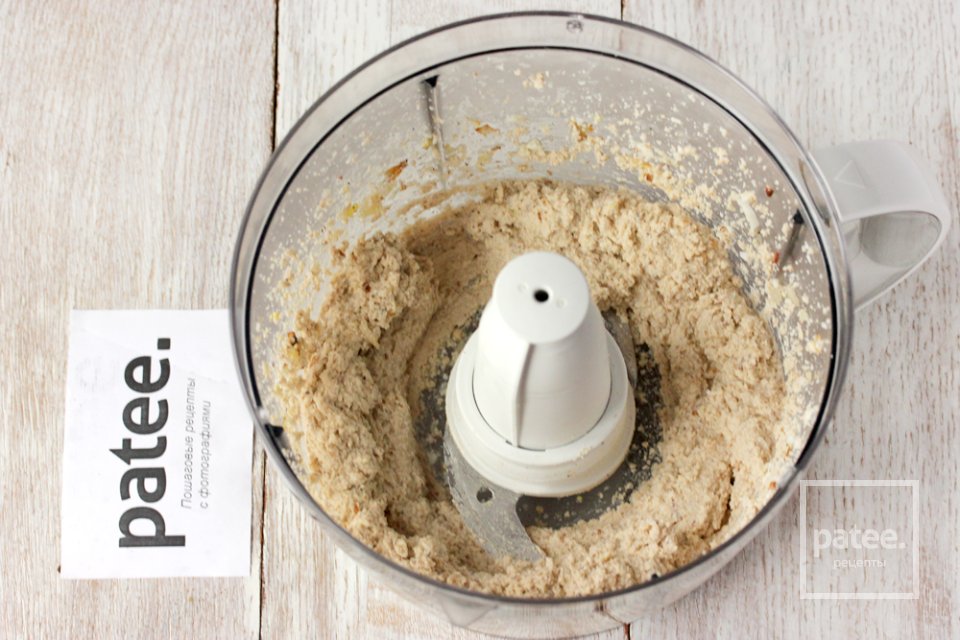Паштет из грецких орехов и яиц - Шаг 7