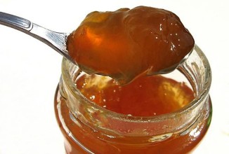 Яблочный джем с карамелью