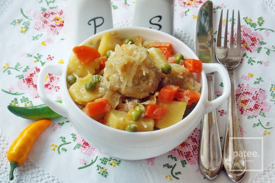 Фрикадельки с овощным рагу - Шаг 13