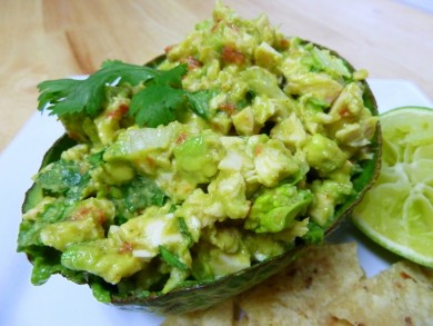 Рецепт Куриный салат с авокадо
