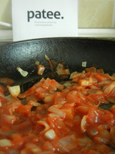 Тушёные куриные сердечки с картошкой - Шаг 6