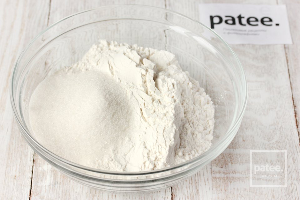 Фруктовый дрожжевой пирог - Шаг 2