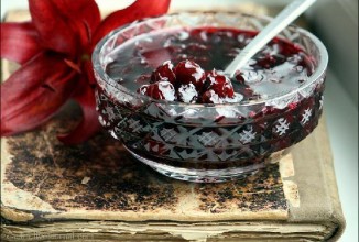 Варенье из крыжовника с корицей